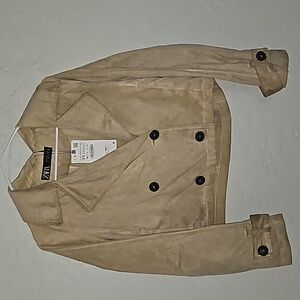 NWT ZARA CROP COAT